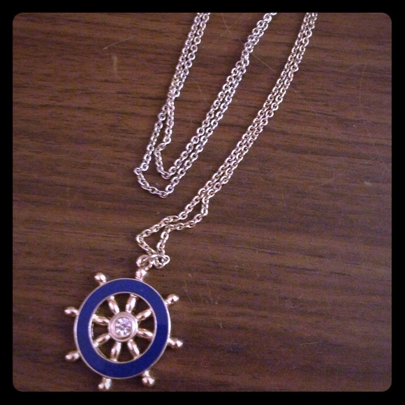 *bundled* J.Crew nautical and crab necklaces