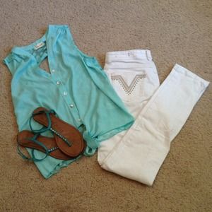Classic White Skinny Jeans