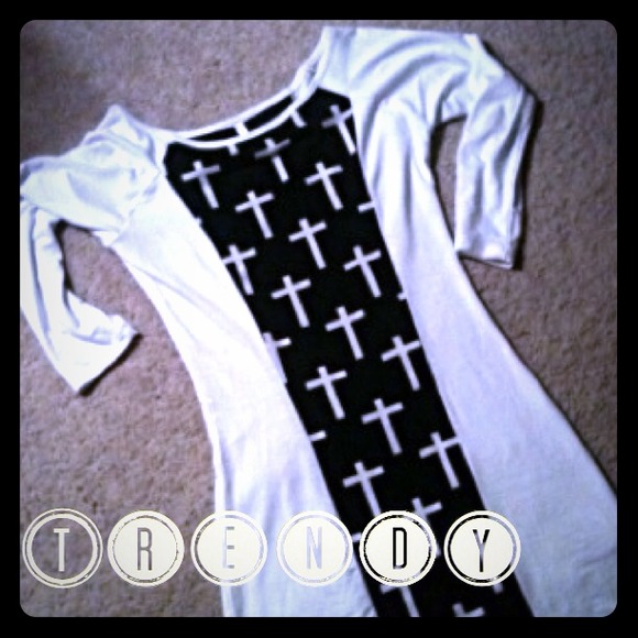 ❤NWOT Super Trendy Stretchy Dress❤