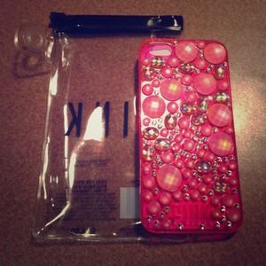 Victoria's Secret iPhone 5 case