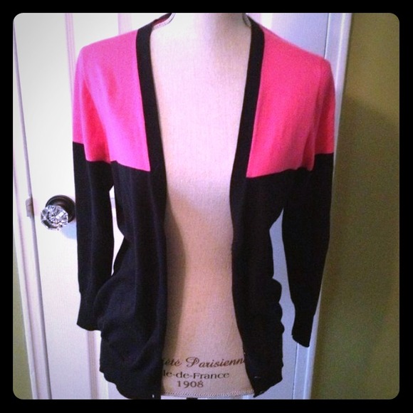 J. Crew Tops - 🎉🎉HOST PICK🎉🎉J. Crew Block cardigan..