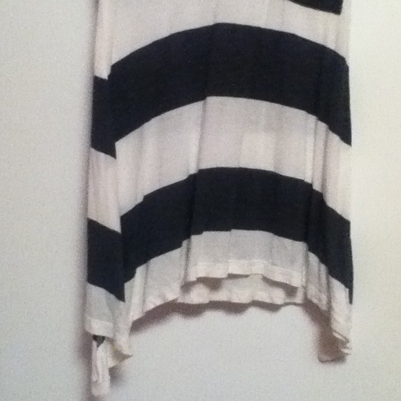 Striped tunic - Picture 2 of 3