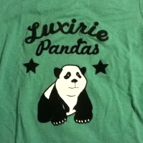 Panda shirt - Picture 2 of 2