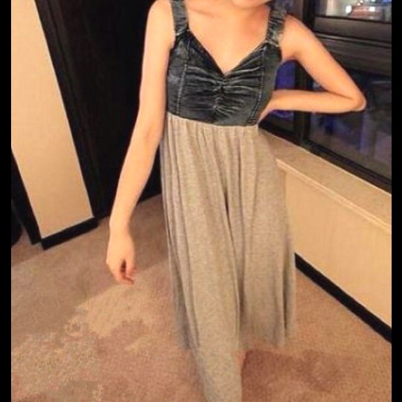 💖HP💖Maxi dress with jeans top - Picture 2 of 4