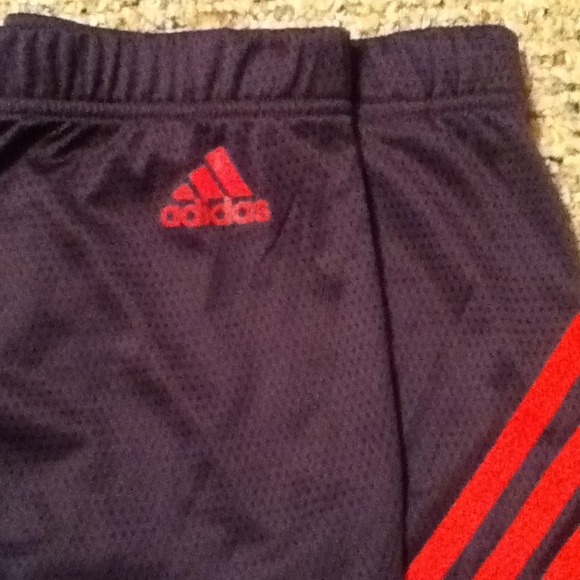 Adidas shorts! - Picture 3 of 3