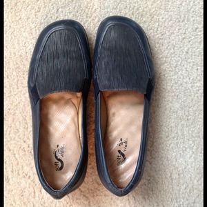 Shoes women's 12 or 13