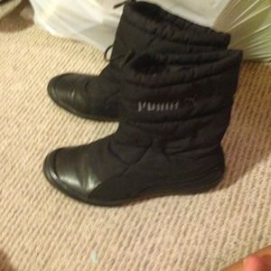 Puma boots