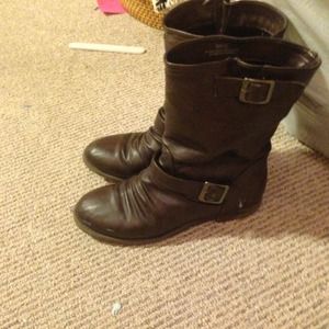 Brown boots