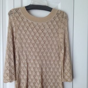 Tunic type tops