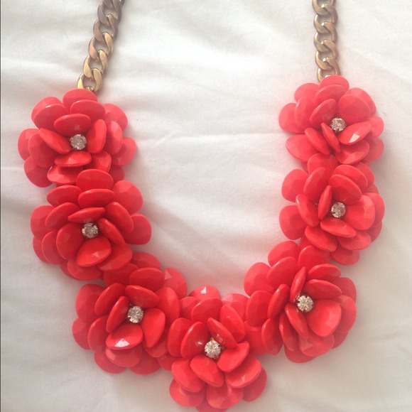 Jcrew inspired rose necklace