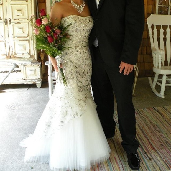 Sherri Hill Gown - Picture 2 of 4