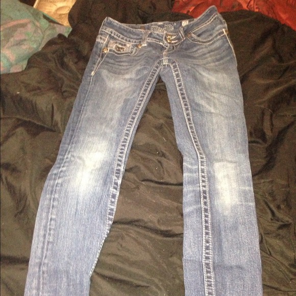 ~SOLD~ Miss Me Jeans - Picture 2 of 3