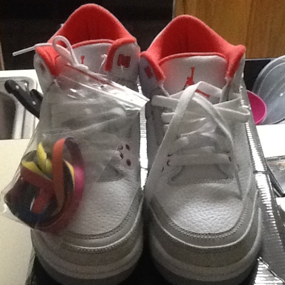 Rare Jordan 3s retro!!!!! Brand new never worn