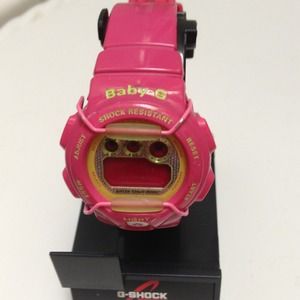 Pink baby g-shock🌟reduced🌟