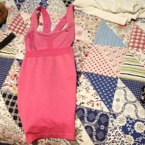 Pink Nike shirt RESERVED