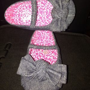 Infant shoes 3-6 months!!!!