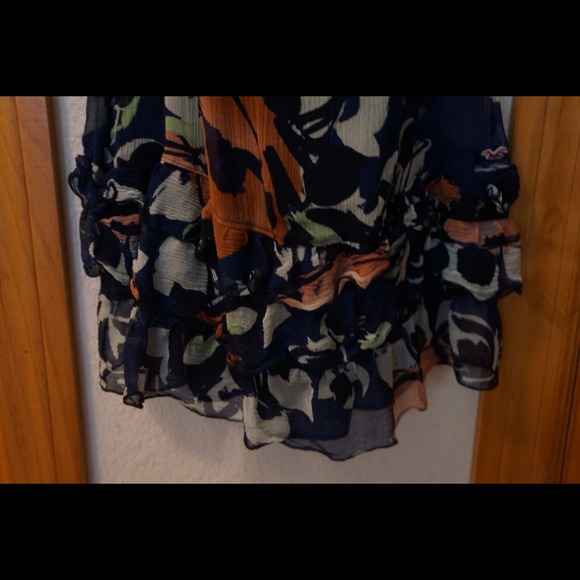 ❌SOLD❌Floral Ruffle Dress - Picture 3 of 3