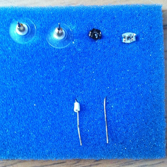 Collection of Earrings - Picture 2 of 2