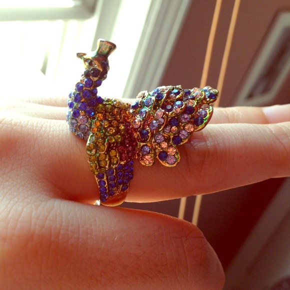 Peacock ring