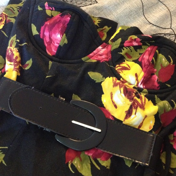 Floral Dress - Picture 2 of 2