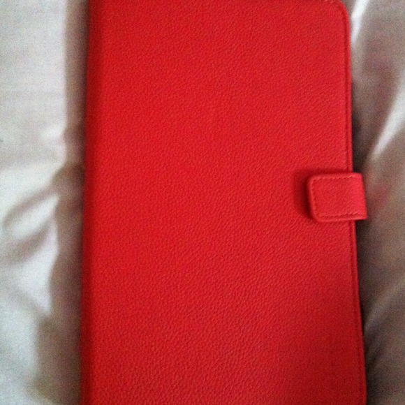 Tablet w/ camera & case - Picture 3 of 4