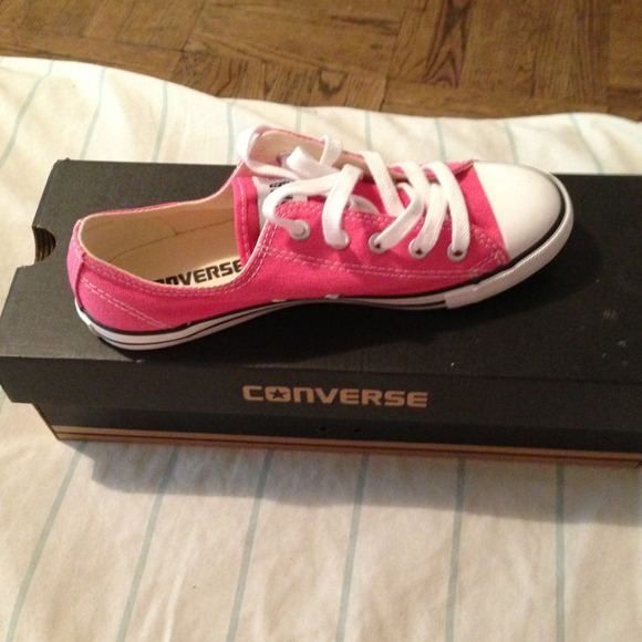 CONVERSE-🚨SOLD🚨