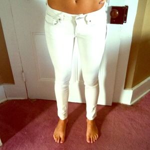 Bullhead studded jeans