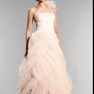 Wedding/ prom/ formal dress