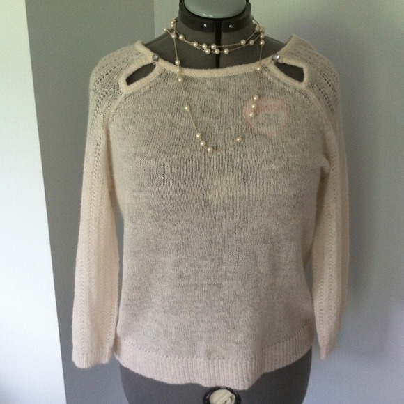 Cream J lopez sweater large