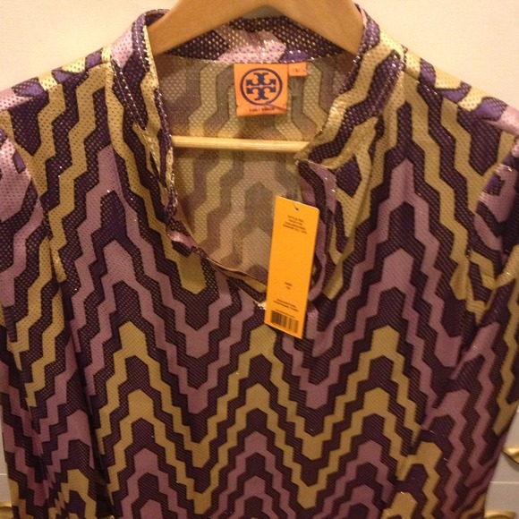 Bundled/Tory Burch tunic - Picture 3 of 4