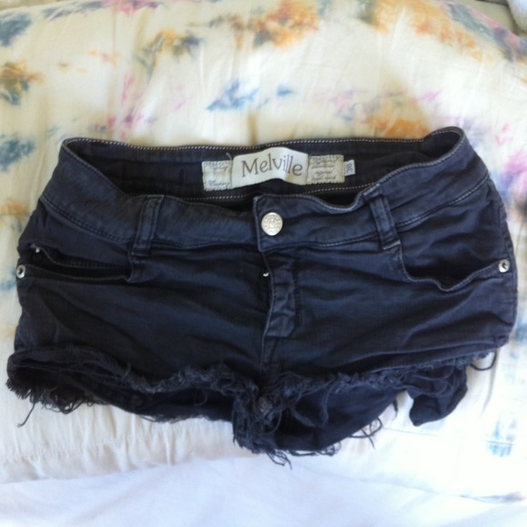 Brandy Melville shorts