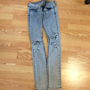 American Eagle Skinny Jeans
