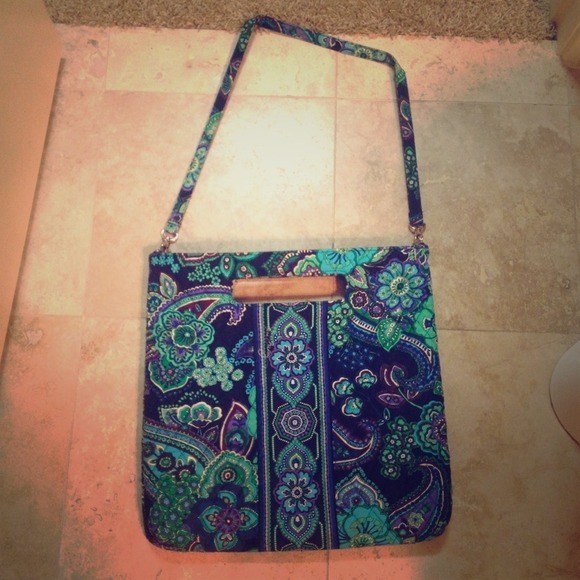 Vera Bradley laptop bag / big clutch