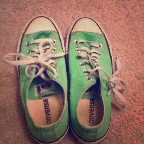 Lime green converse