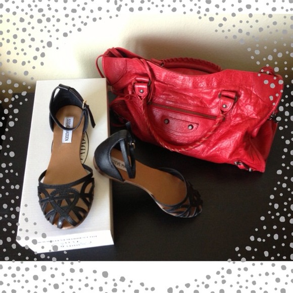 📛Not available❌Steve Madden black ankle straps