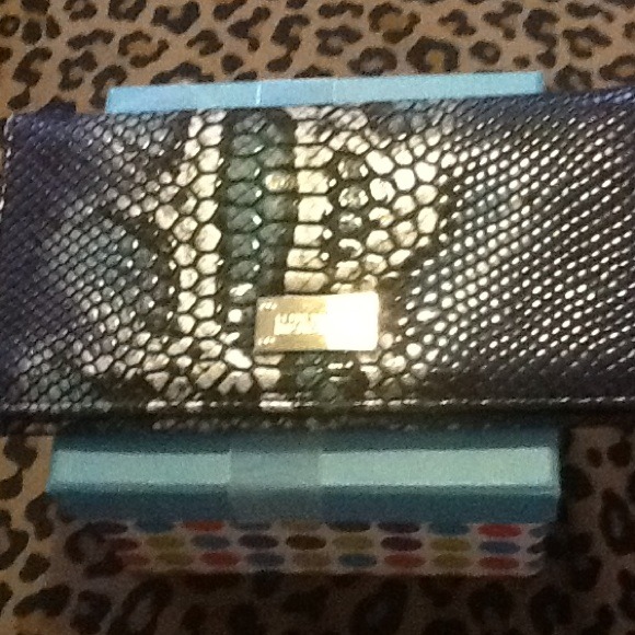 (trade@megcatlew)Kenneth cole wallet