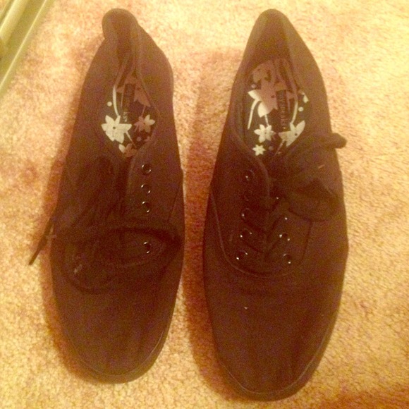 🚫🚫🚫🚫ON HOLD!!!🚫🚫🚫🚫