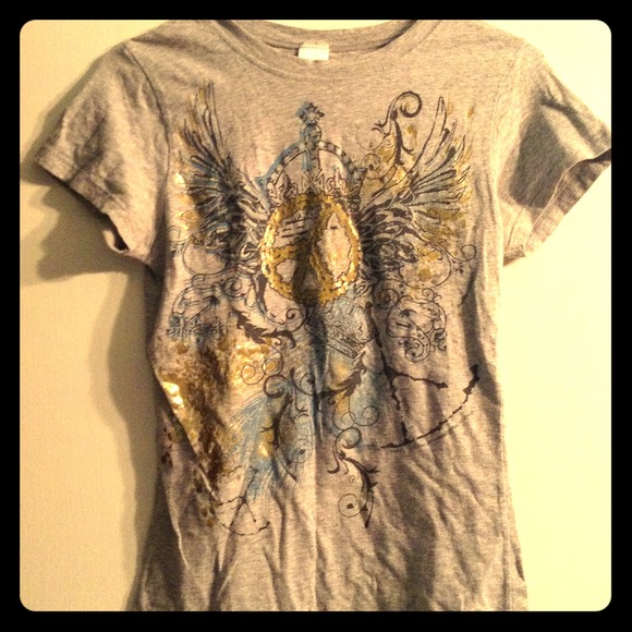 Gray blue gold size medium tee
