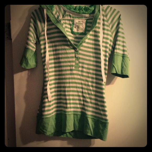 Sz medium 3/4 sleeve hooded green and white stripe - Picture 1 of 2