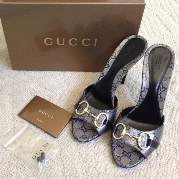 Authentic gucci shoes - Picture 1 of 4