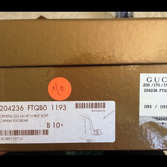 Authentic gucci shoes - Picture 4 of 4