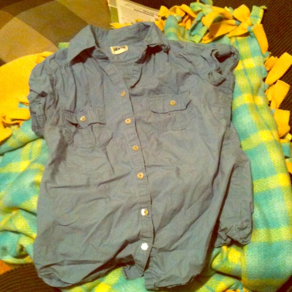 Converse one star button down short sleeve shirt