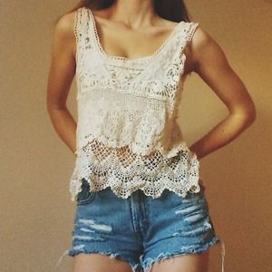 🔴SOLD🔴Crochet Lace Top