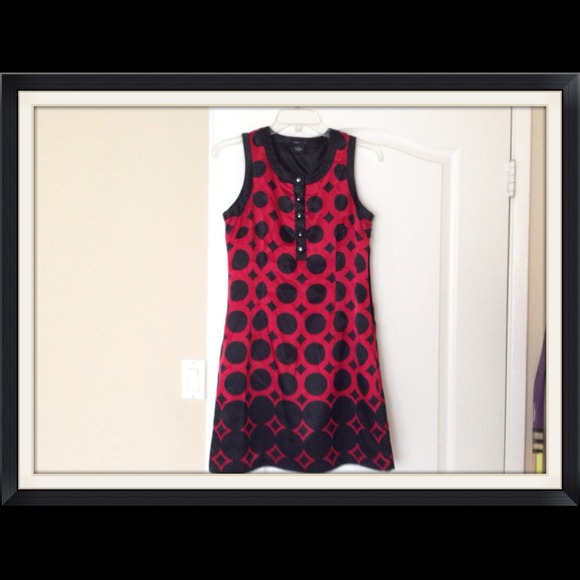 🌻deal of the day🌻BCBG ladybug pattern dress