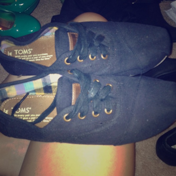 Toms Cordones