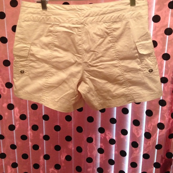 *SOLD* to @madgee219 - Picture 2 of 2