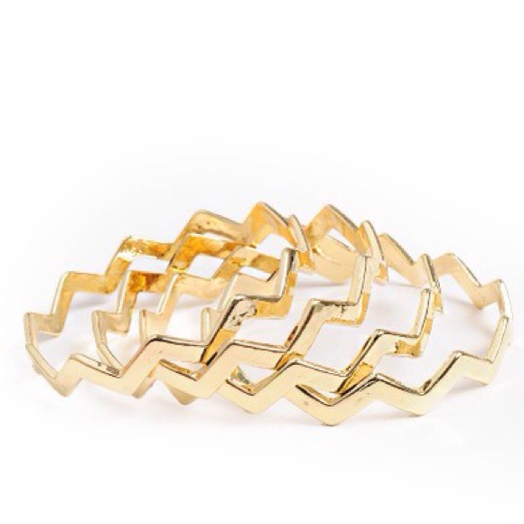 (30% OFF) Gold Chevron Bangles - Picture 2 of 2