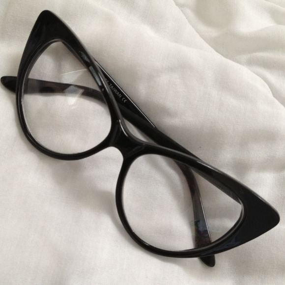 Chic Black Cat Eye Nerd Clear Hipster Glasses