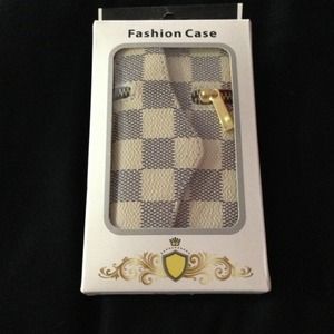 iPhone 5 Checker fashion wallet