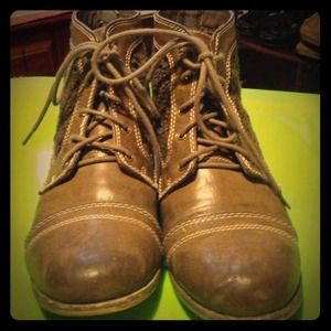 Fancy boots perfect for fall!